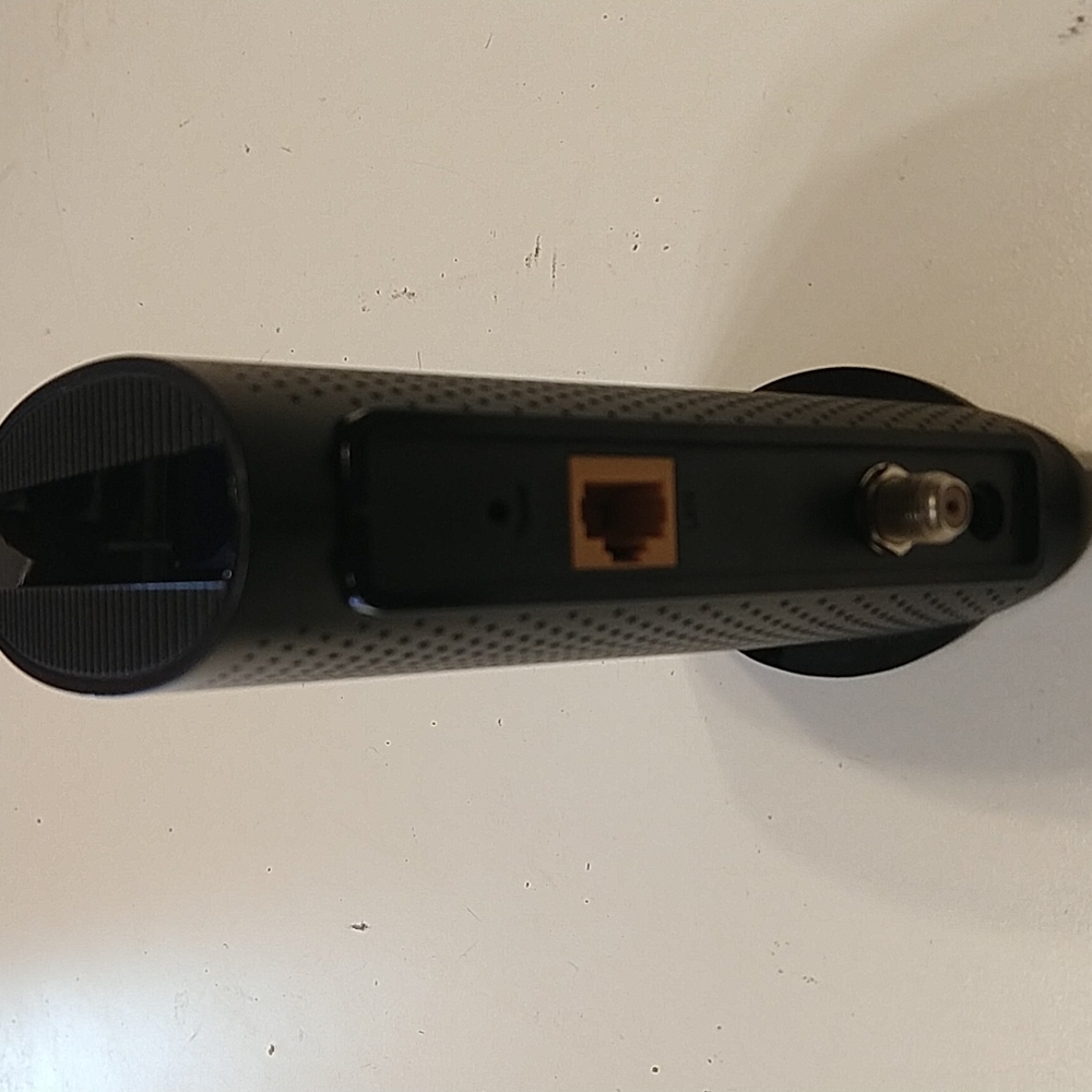 Cable Modem - Picture 2 of 3